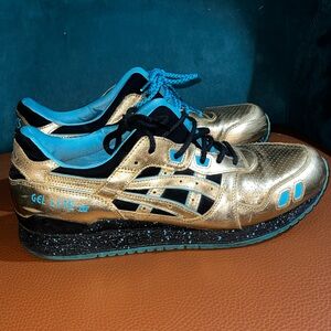 ASICS GEL-Lyte Ill x Villa× Wale Intercontinental
Champion 2016. Size 11